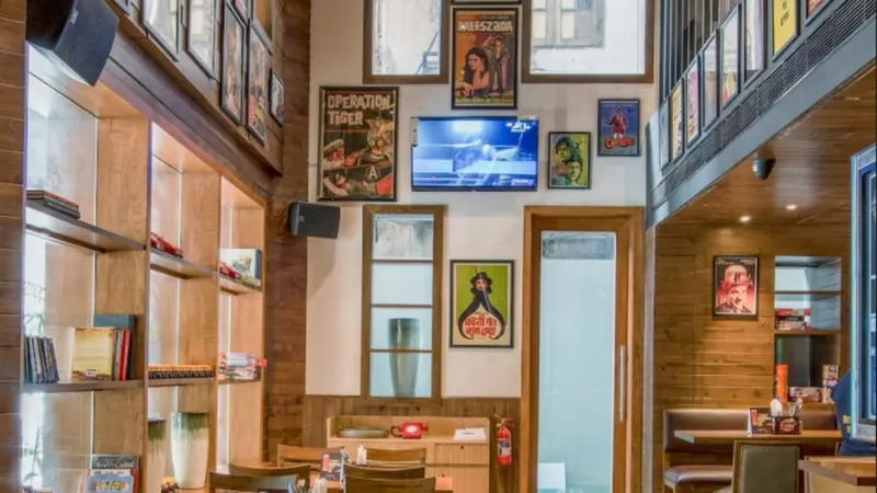 Effingut - Colaba in Apollo Bandar, Mumbai