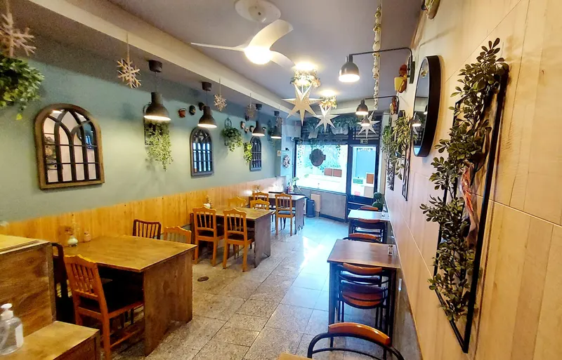 Tomás Coffee Brunch in Santo Ildefonso, Porto