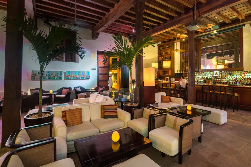 El Coro Lounge Bar