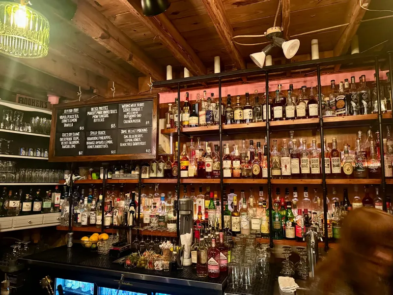 Lil Indies in Park Lake/Highland, Orlando