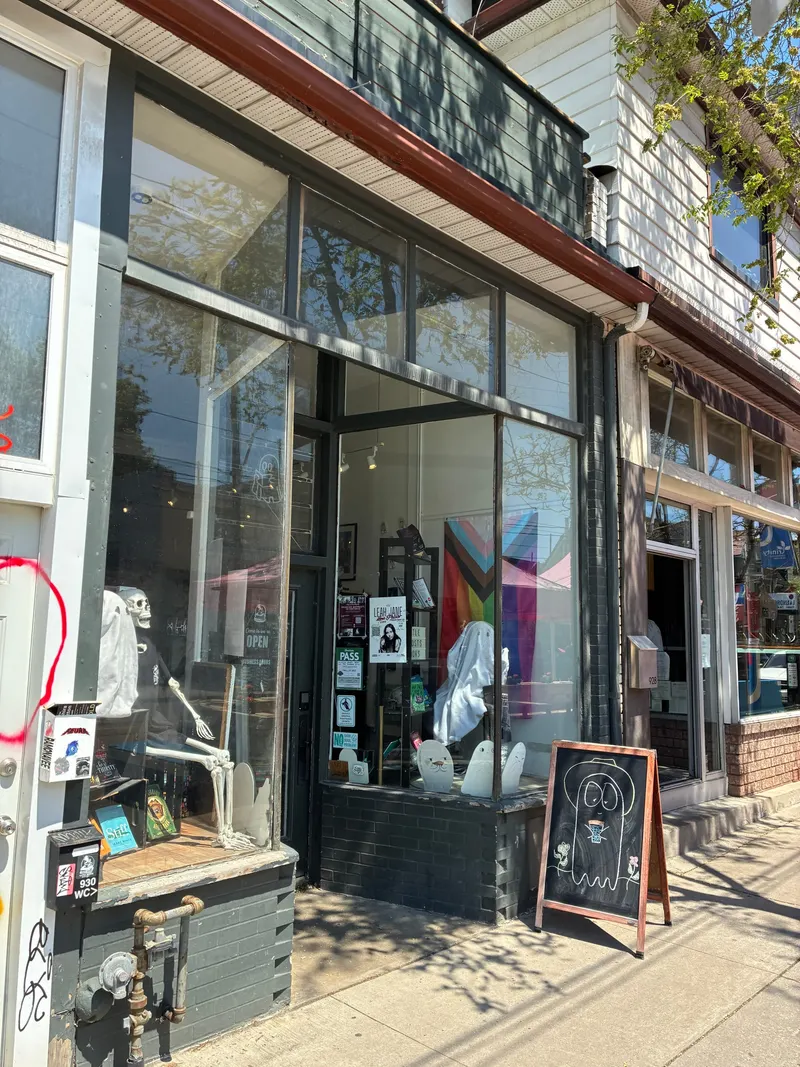 Little Ghosts Books