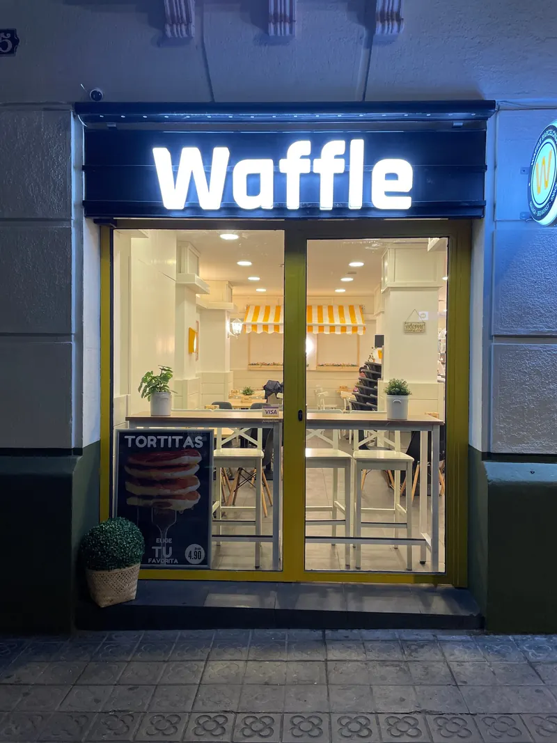 Waffle Barcelona in La Nova Esquerra de l'Eixample, Barcelona