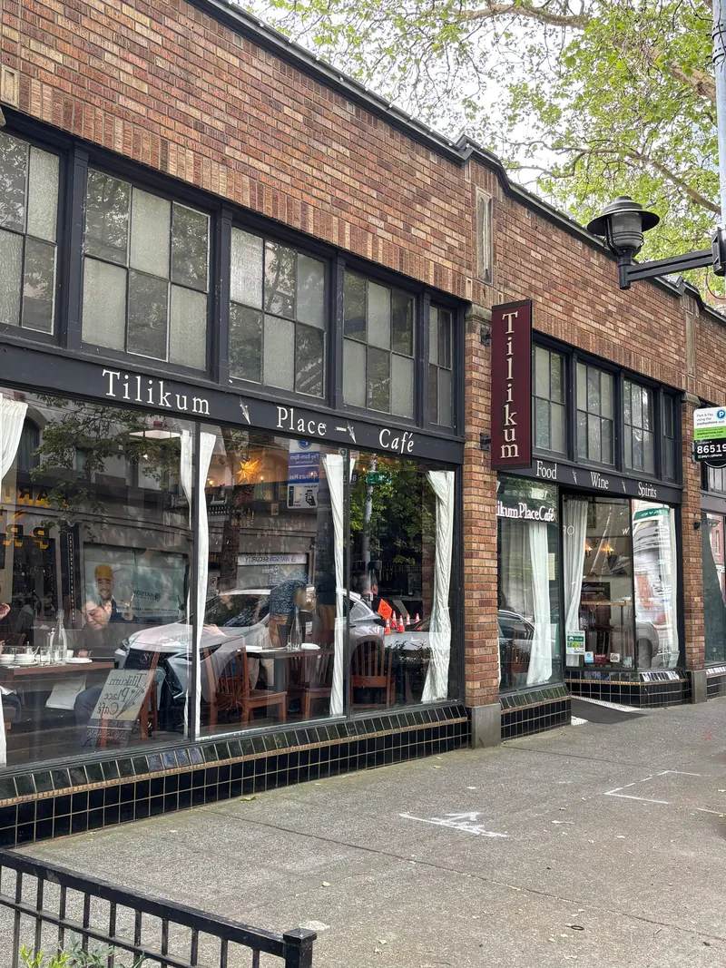 Tilikum Place Cafe