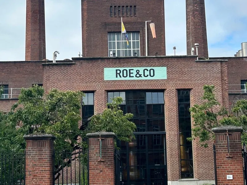 Roe and Co Distillery