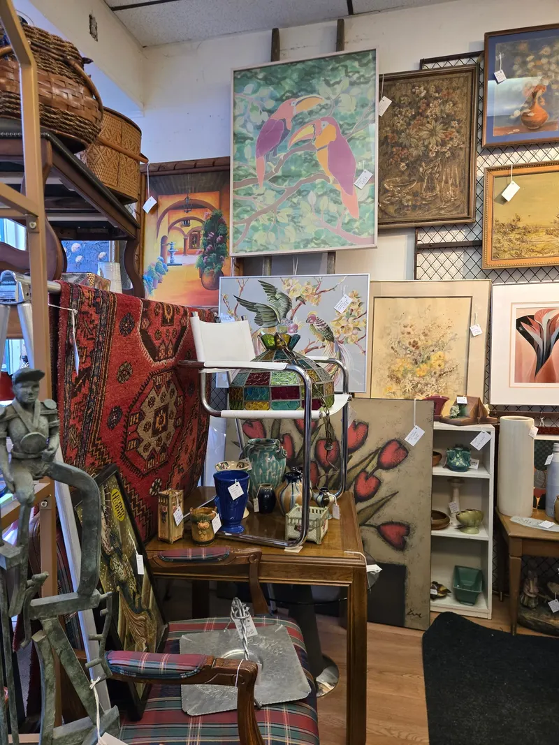 Mercantile M in Andersonville, Chicago