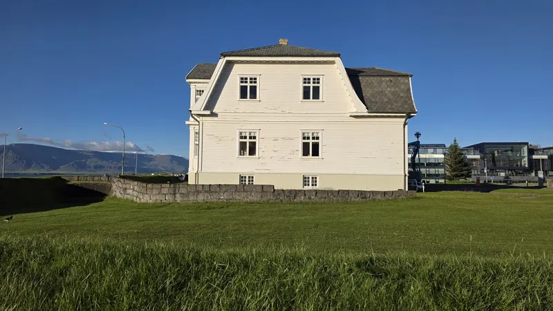 Höfði House