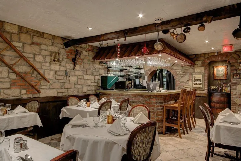 Cafe Restaurant Nab in Notre-Dame-de-Grâce, Montreal