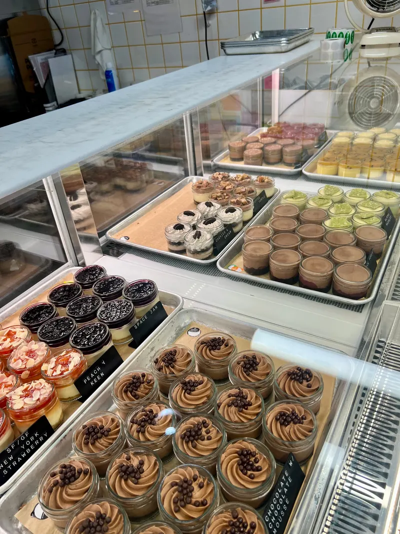 Laika Cheesecake & Espresso
