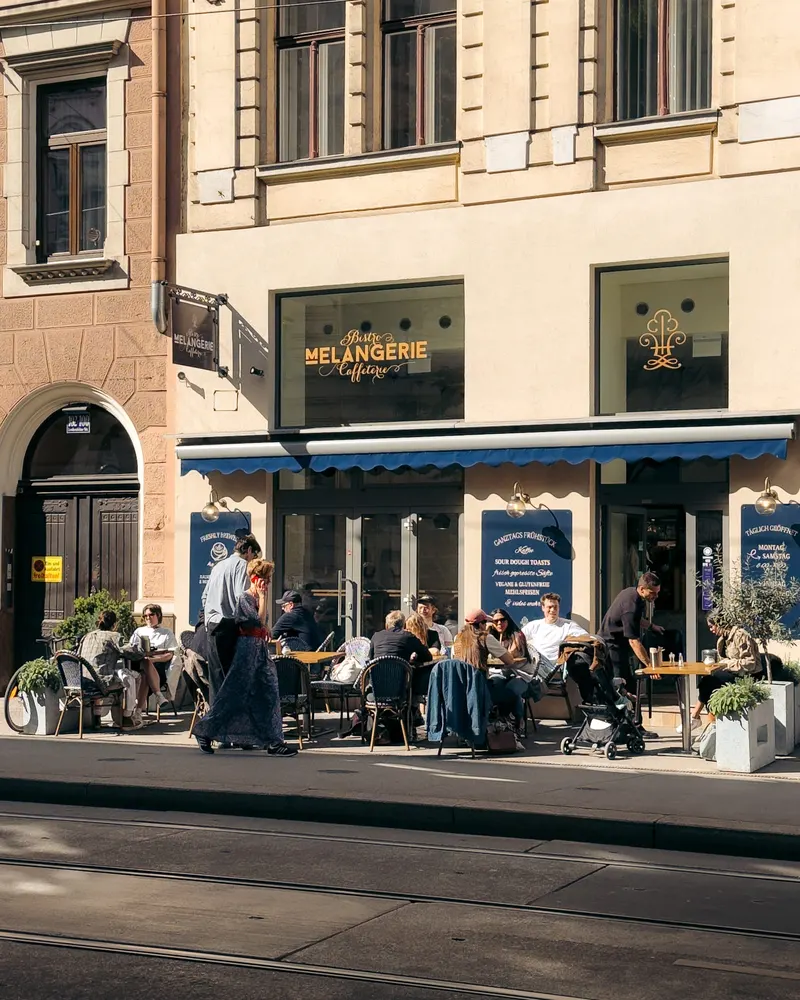 Melangerie - Caffeterie & Bistro