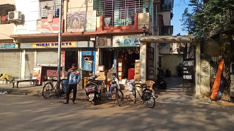 Bewafa Tea Corner in Tangra, Kolkata