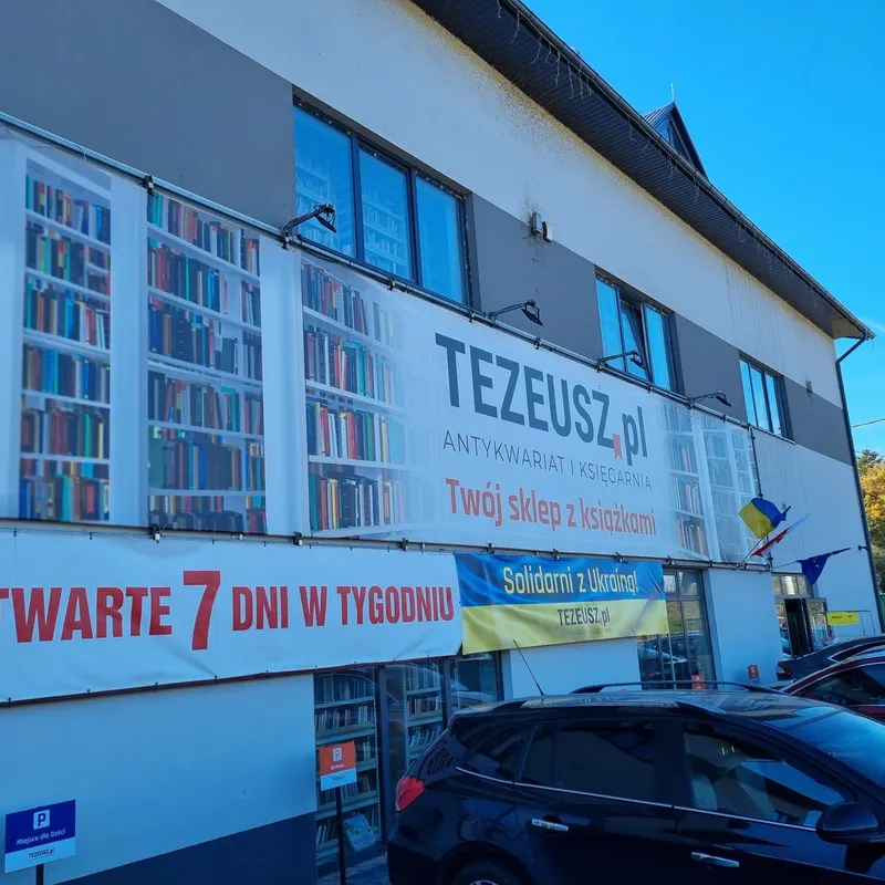 Theseus. Antiquarian and Bookstore