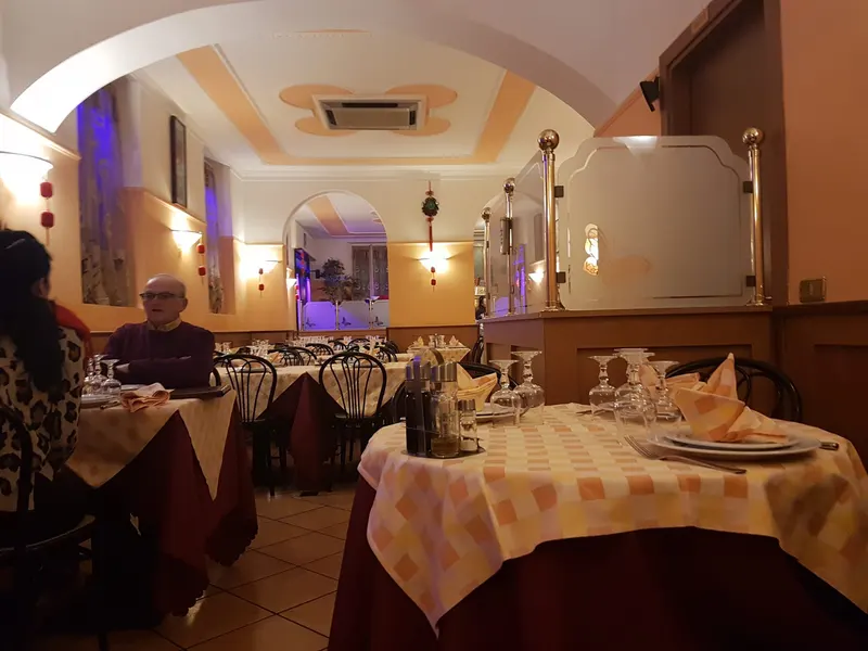 Ristorante Zhu Huang in Porta Magenta, Milan