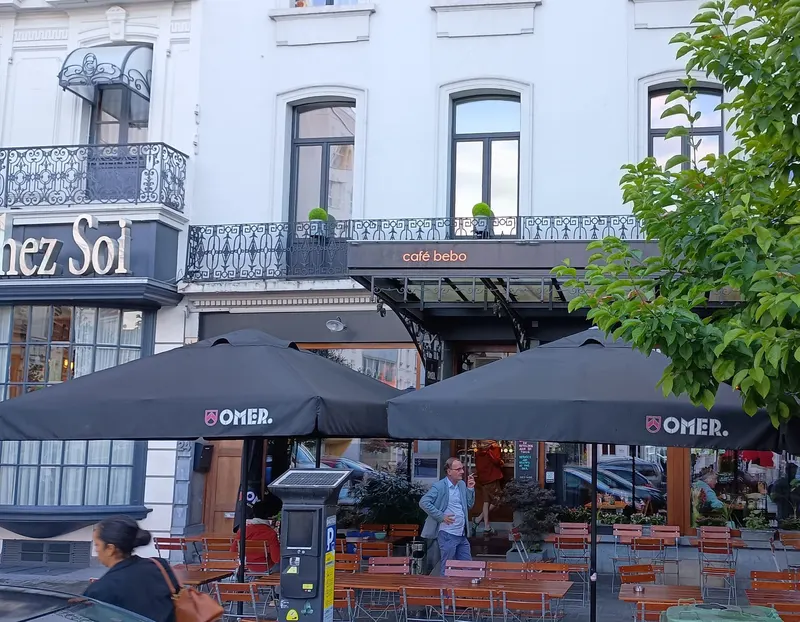 Cafe Bebo