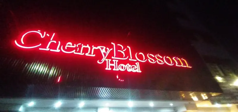 Cherry Jakarta Hotel Karaoke Lounge & Bar