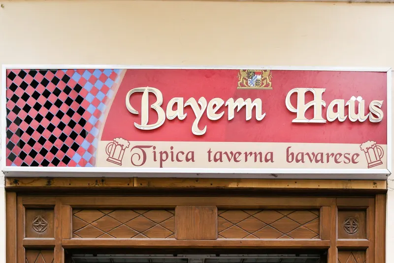 Bayern Haus in Vomero, Naples