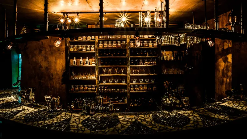 Bar Nayuta in Nishishinsaibashi, Osaka