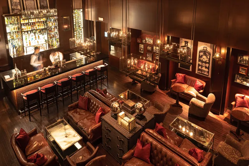 Alphonse Bar