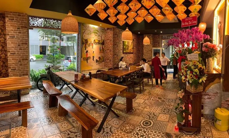 Nhà hàng Hoàng Tâm - Phú Mỹ Hưng in Phu My Hung, Ho Chi Minh City