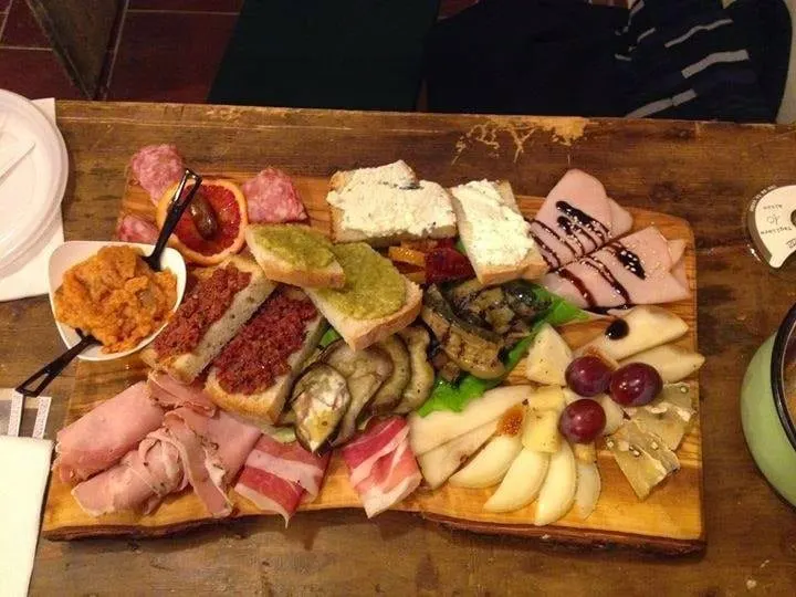 Prosciutteria Cantina dei Papi - Trevi