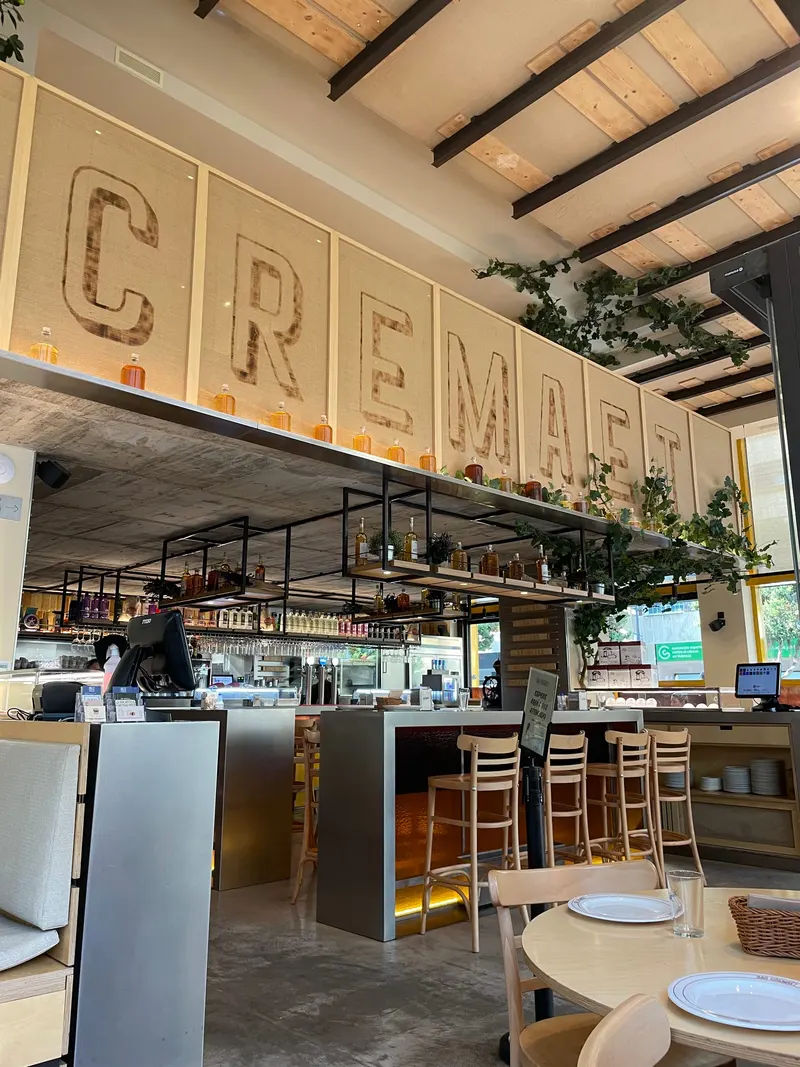 Bar Cremaet