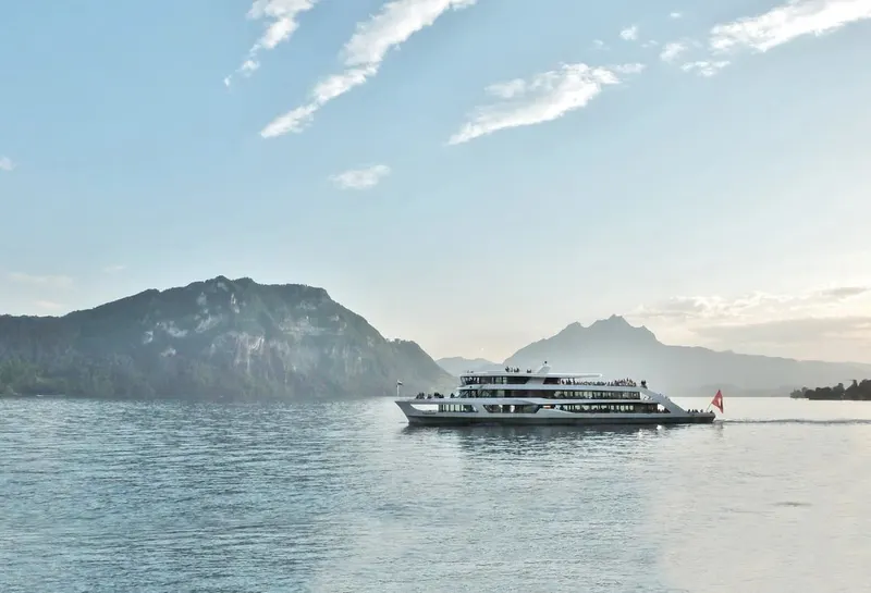 Lake Lucerne Boat Cruises in Lucerne