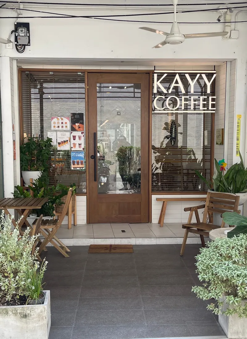 Kayy Coffee (Matcha & Orange) in Talat Yot, Bangkok