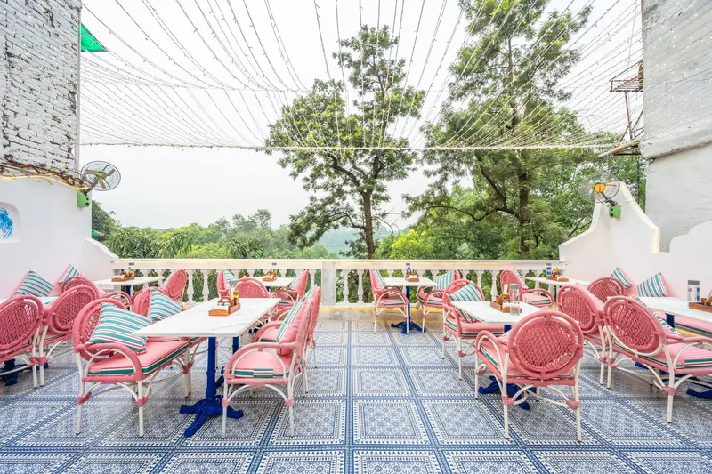 Cafe Pink Hauz Khas Village