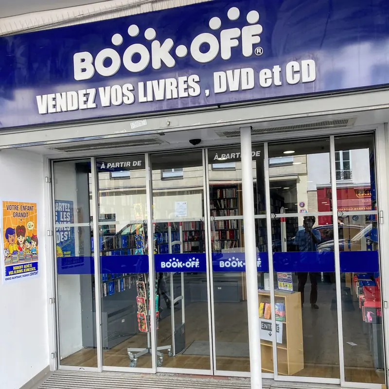 Book Off in Quinze-Vingts, Paris