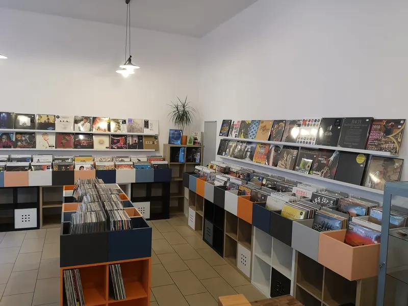 Lindi's Schallplatten Laden in MuseumsQuartier, Vienna