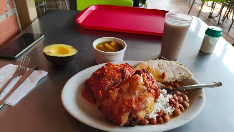 Restaurante Laurel Guayabal in Guayabal, Medellin