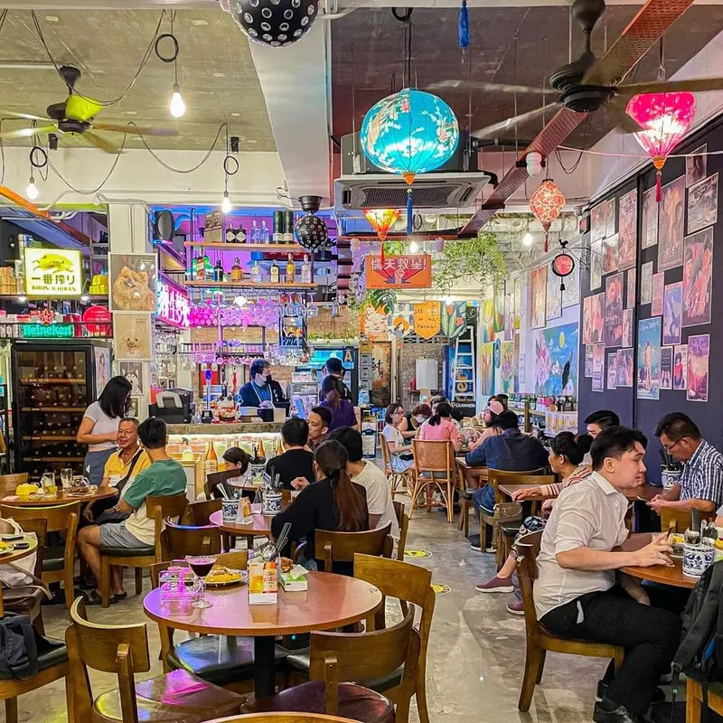 Kwong Cheung Loong Kopitiam Bar 广昌龙茶室吧 in Chow Kit, Kuala Lumpur