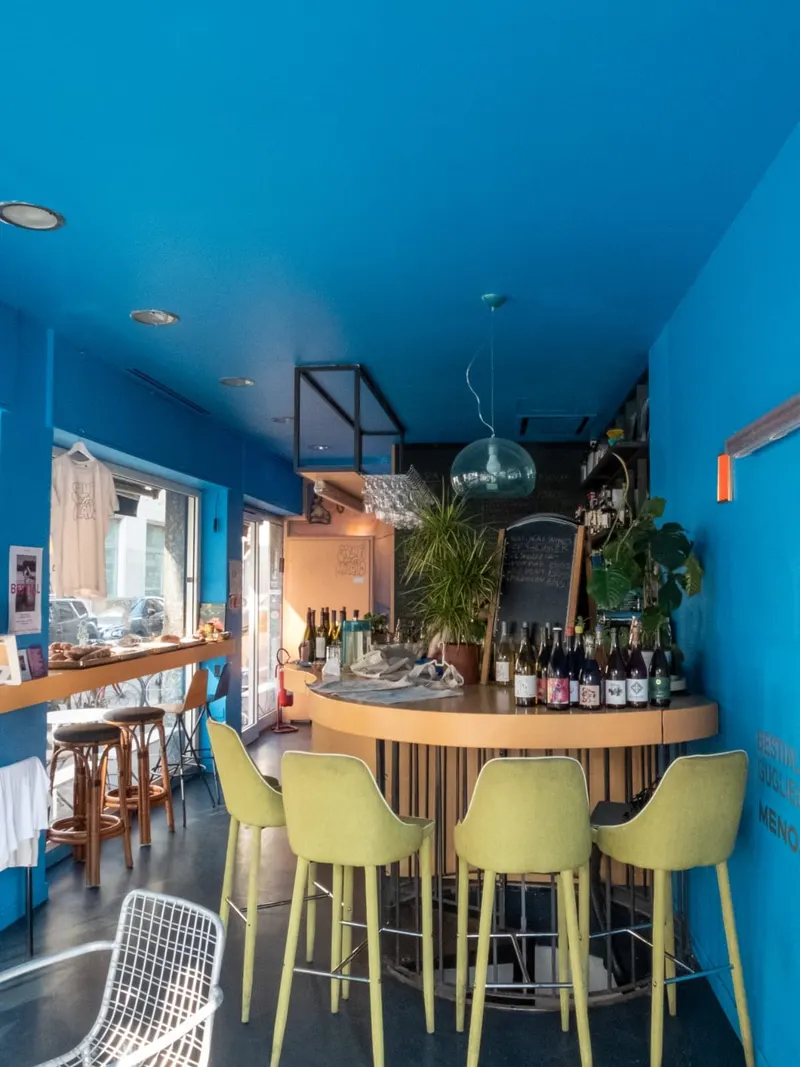Lido Liquor Bar