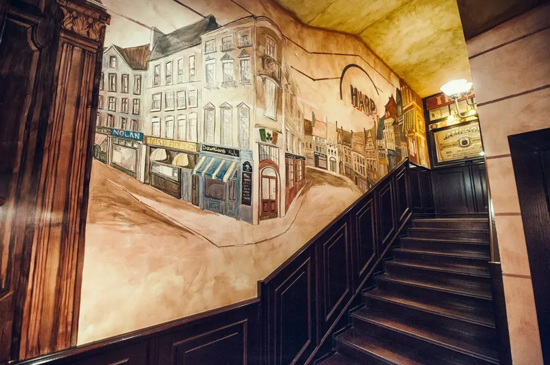 Tap & Barrel Pub