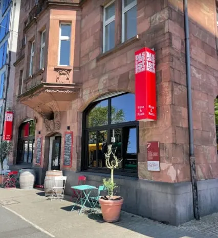 Das Leben Ist Schön in Ostend, Frankfurt