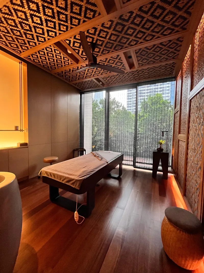 UR SPA