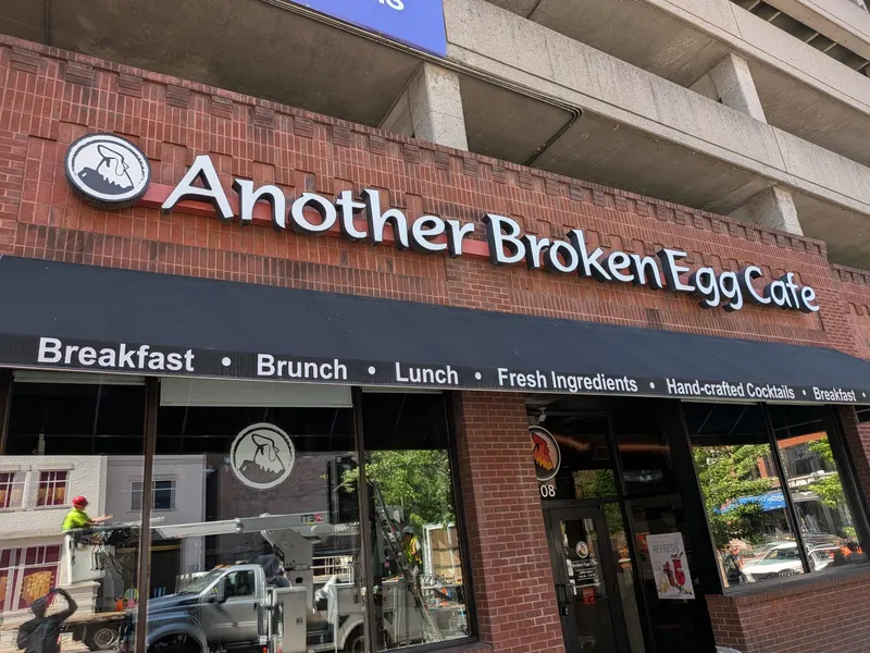 Another Broken Egg Cafe
