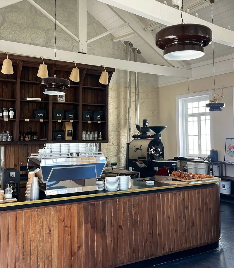 Combi Coffee Roasters in Lordelo do Ouro, Porto