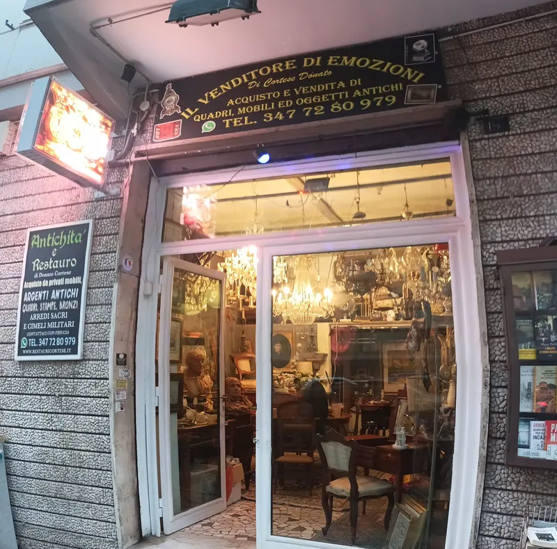 ANTIQUARIO NAPOLI di Donato Cortese