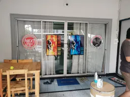 ร้านแผ่นเสียงเชียงใหม่ Vinyl Record Store Chiang Mai Thailand Next Studio