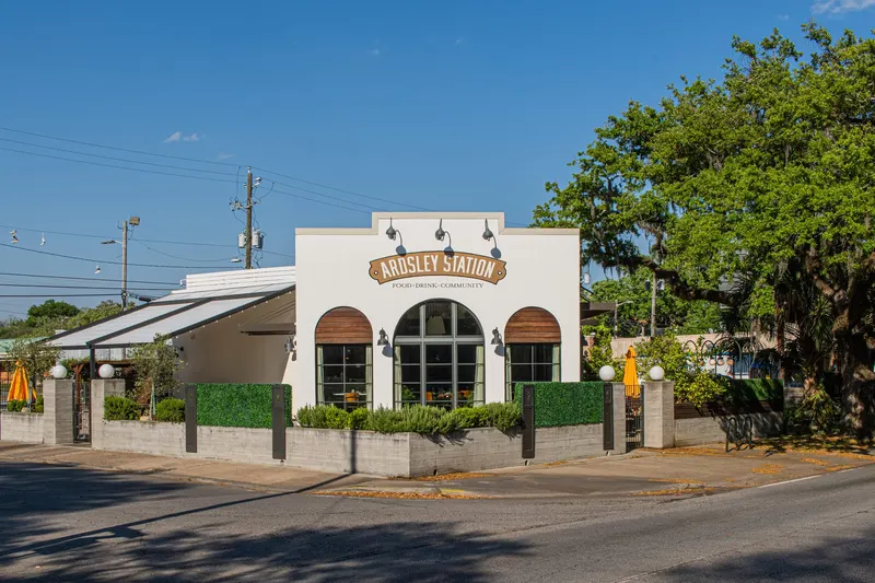 Ardsley Station in Thomas Square, Savannah