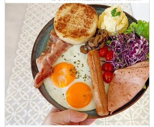 B5 Cuisine Cafe