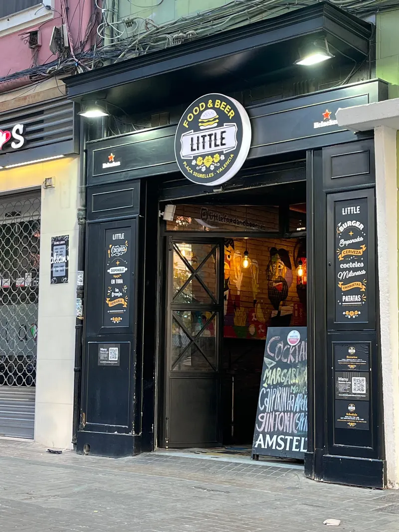 Little Food and Beer in Arrancapins, Valencia
