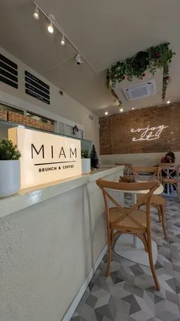 Miam Sagrada Familia