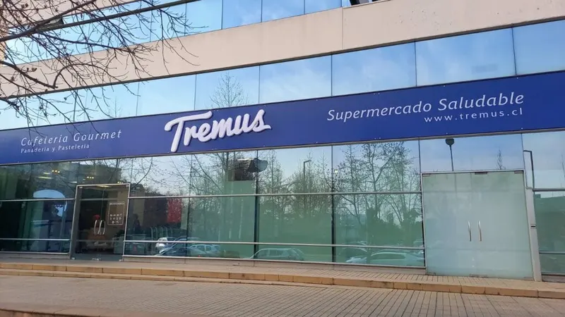 Tremus Las Condes Market & Coffee in Las Condes, Santiago