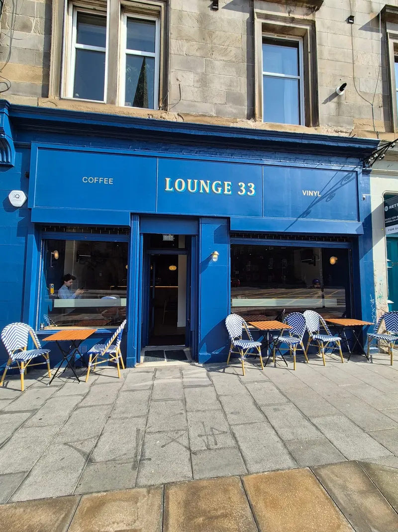 Lounge 33 in Pilrig, Edinburgh