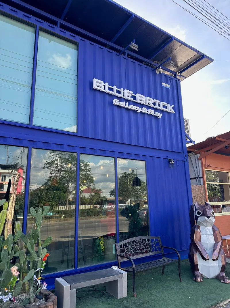 Blue Brick Cafe in Bang Khen, Bangkok