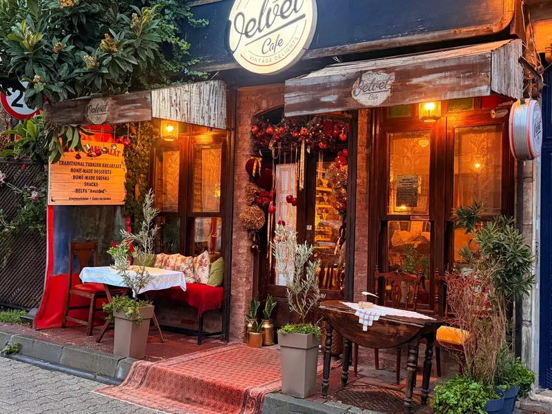 Velvet Cafe