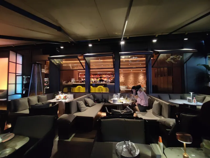 Thief of time bar & restaurant in Futian District, Shenzhen