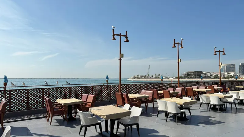 Sunset Life Restaurant and Cafe