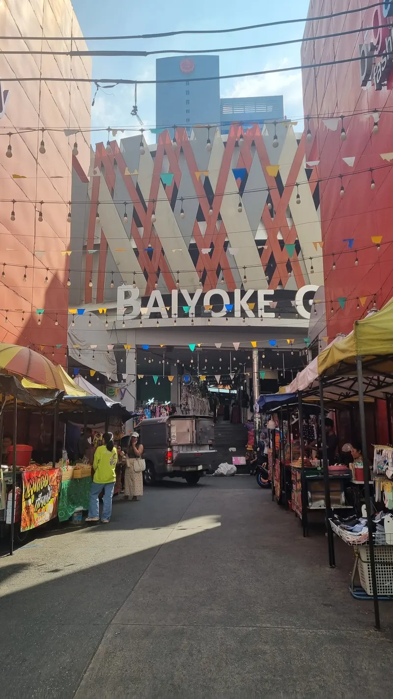 Pratunam Night Market